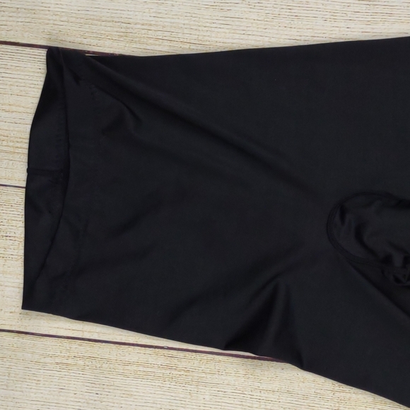 Spanx by Sara Blakely cropped leggings / tights - Picture 4 of 6